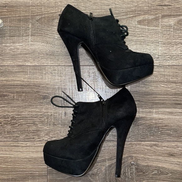 Forever21 booties size 9 NEW - Picture 4 of 6
